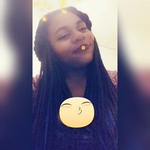 Meet your Posher, Breanna